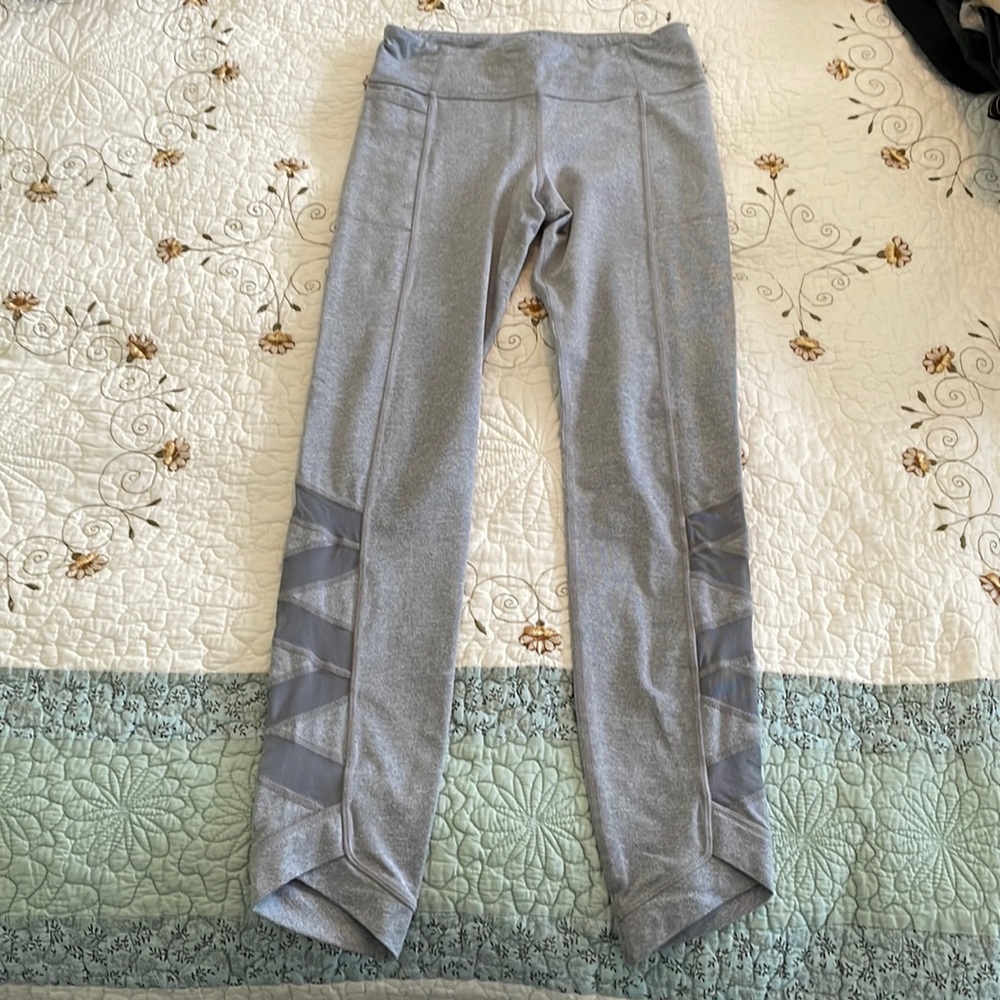 Girls’ Athleta Legging
